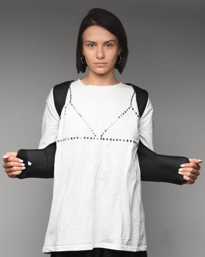 Фіксація плечей